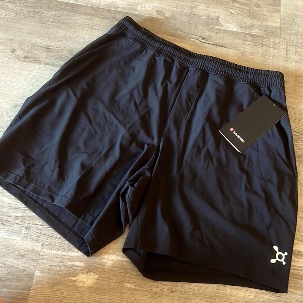 NWT Men’s Lululemon OTF Pace Breaker Short 7” LL Large